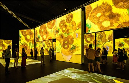 Technology brings Van Gogh genius to new audiences